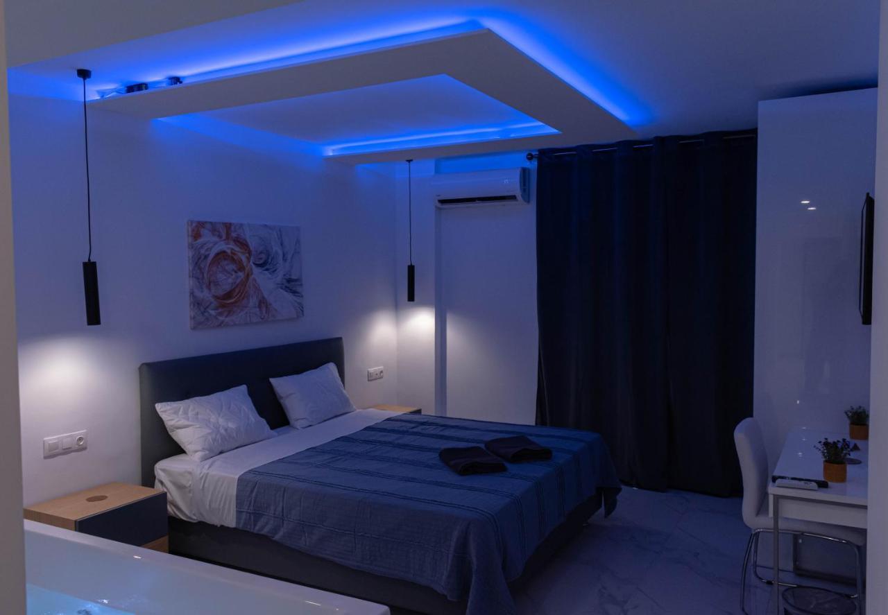 Athens Jacuzzi Apartment Esterno foto